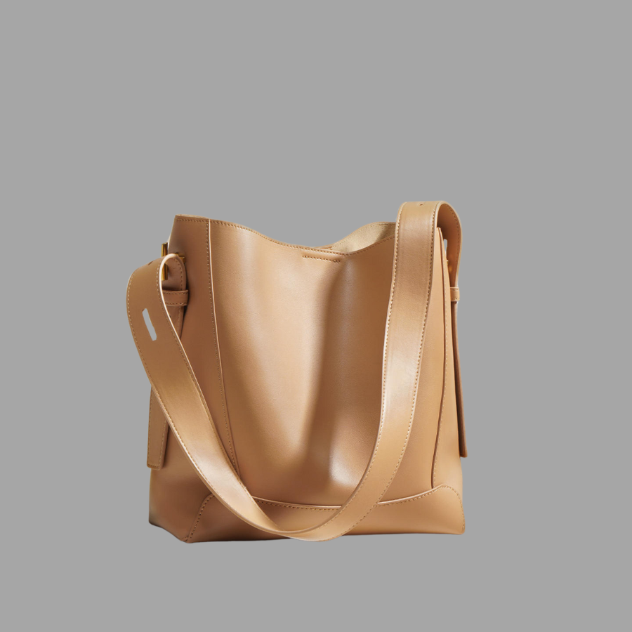 Bucket closure leather handbags